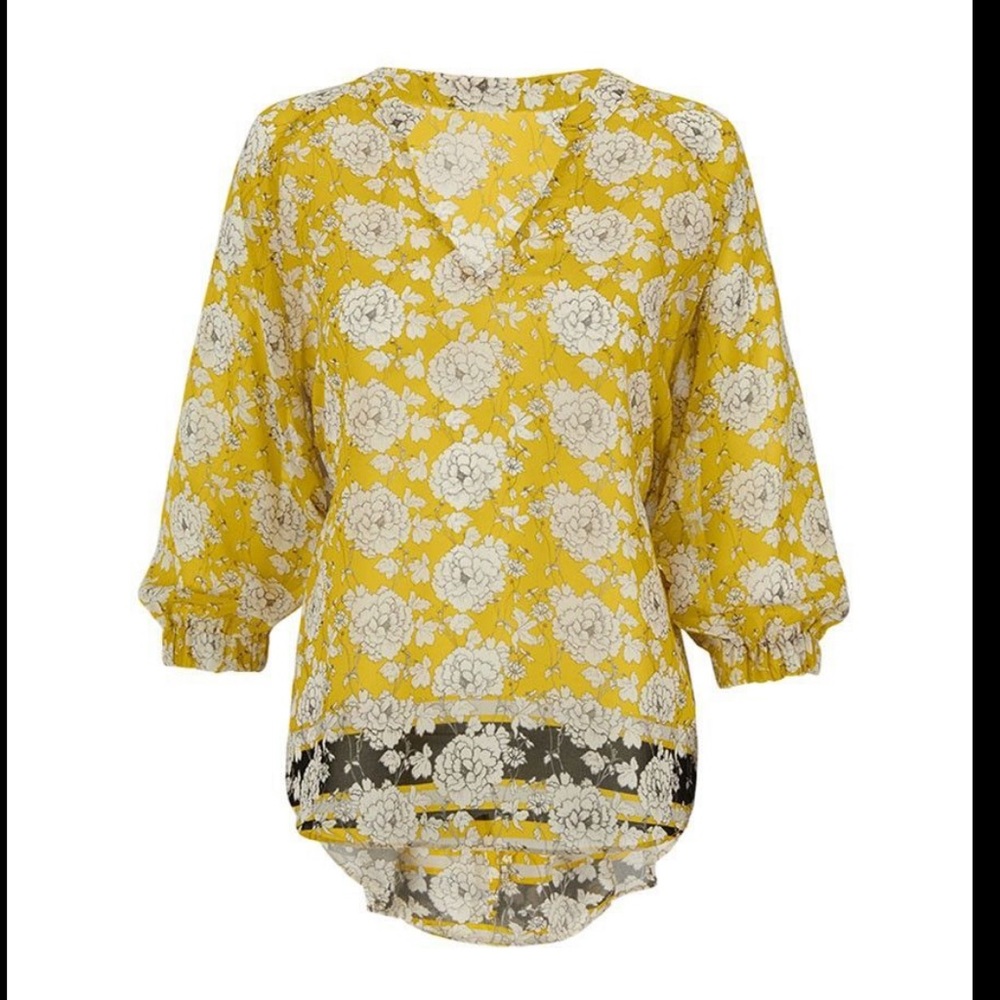CAbi Gather Top